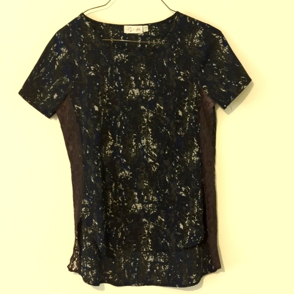 R D Style | Short Sleeve Blouse